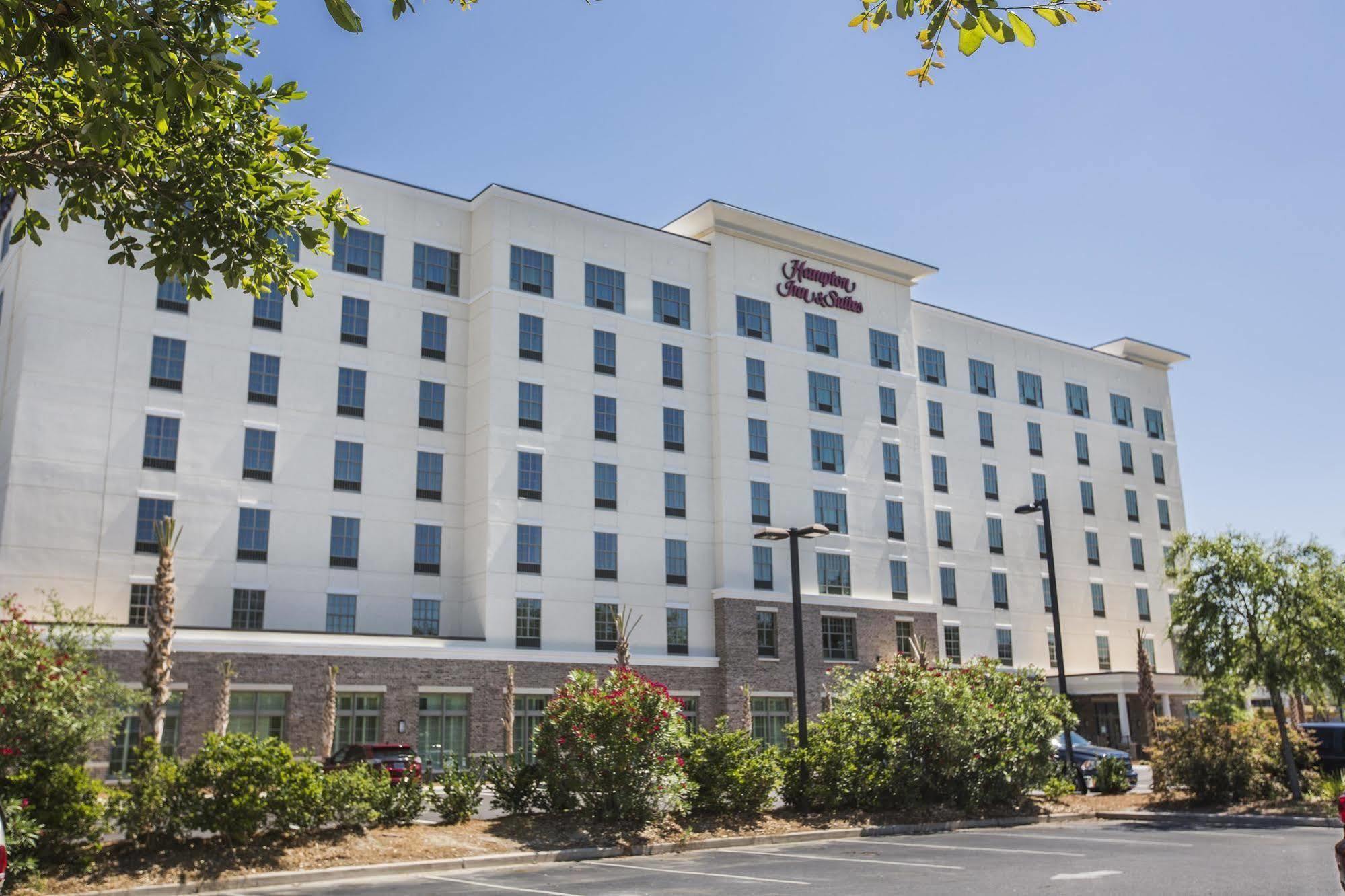Hampton Inn & Suites Charleston Airport North Charleston Exterior photo